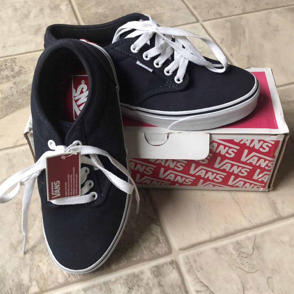 Vans Atwood Canvas Sneaker